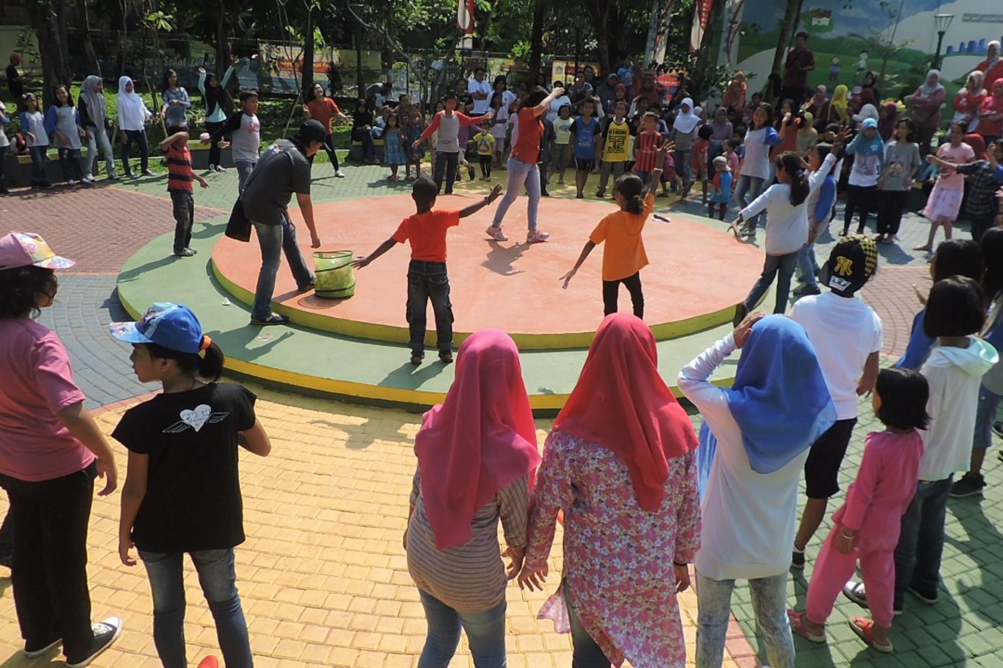 Taman Ramah Anak Tanpa Iklan Rokok