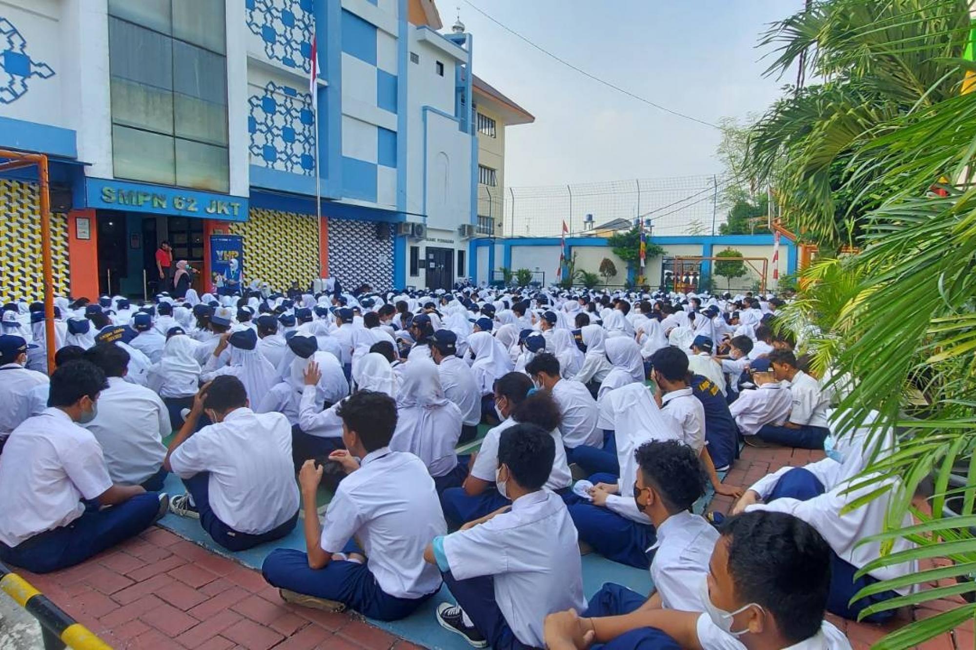 Yayasan Lentera Anak Meriahkan Class Meeting di Sekolah dengan Ragam Edukasi Kesehatan